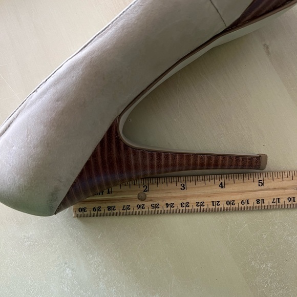 Enzo Angiolini "EaSully" Nude Leather Peep Toe Pumps 9M - Picture 11 of 11